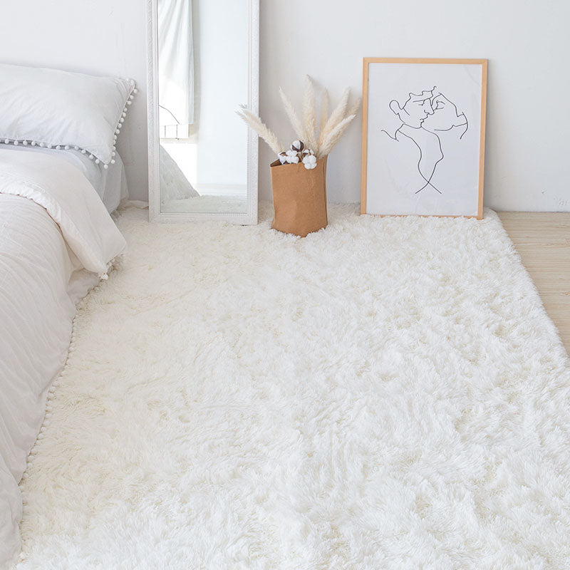 Tapis blanc chambre Heikoa