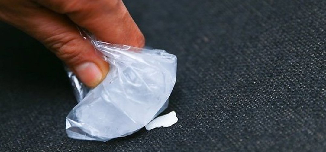 comment enlever du chewing gum sur un tapis ?