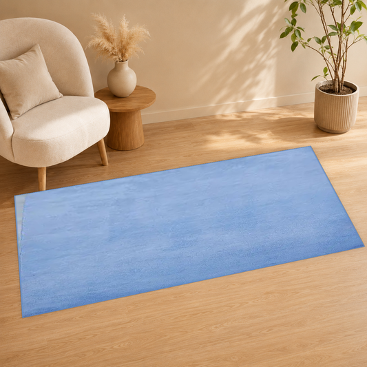 Tapis chambre bleu uni dans un intérieur scandinave lumineux | Heikoa